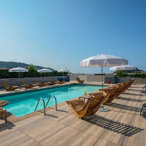 Novotel Centre Vieux 4* Ницца