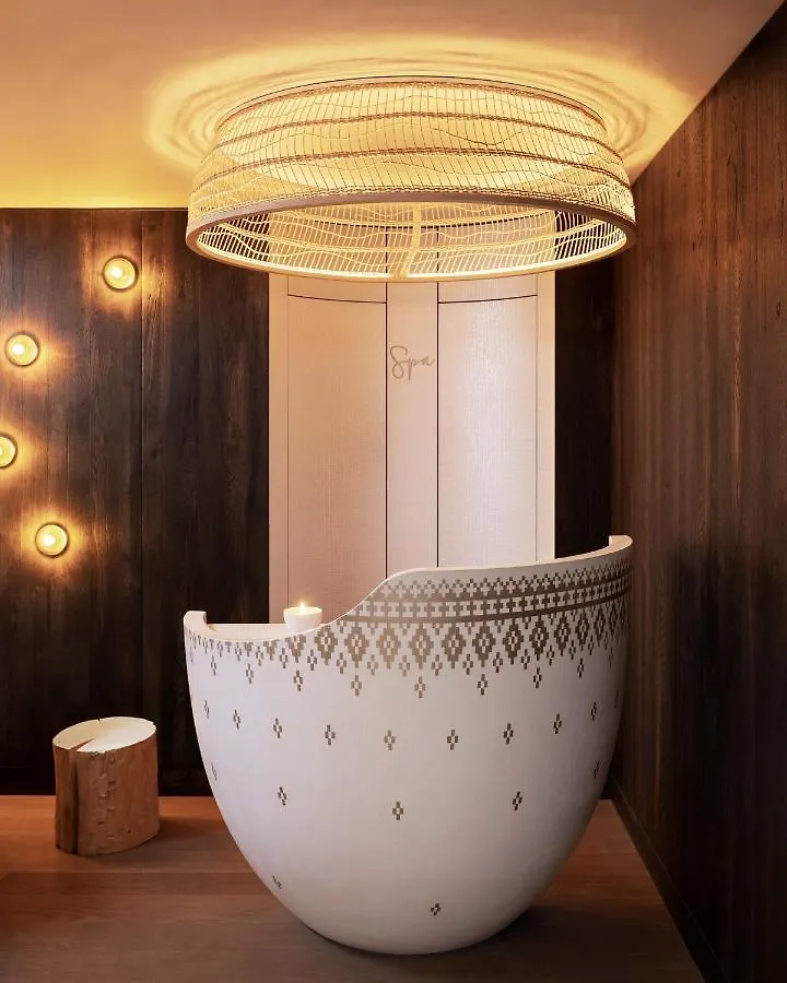 Coeur De Megeve Hotel 4*,
